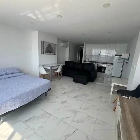 شقة Estudio Playa Levante بينايدورم